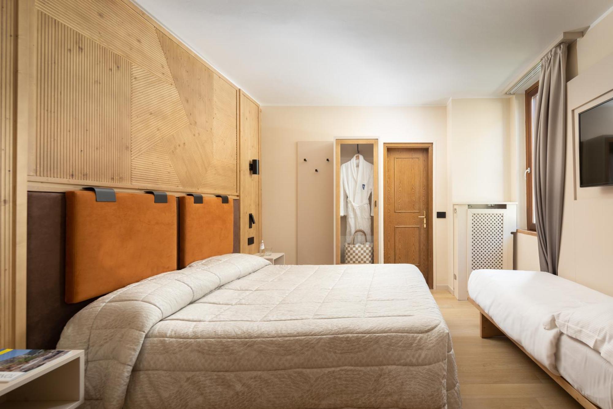 Hotel Splendid Madonna Esterno foto