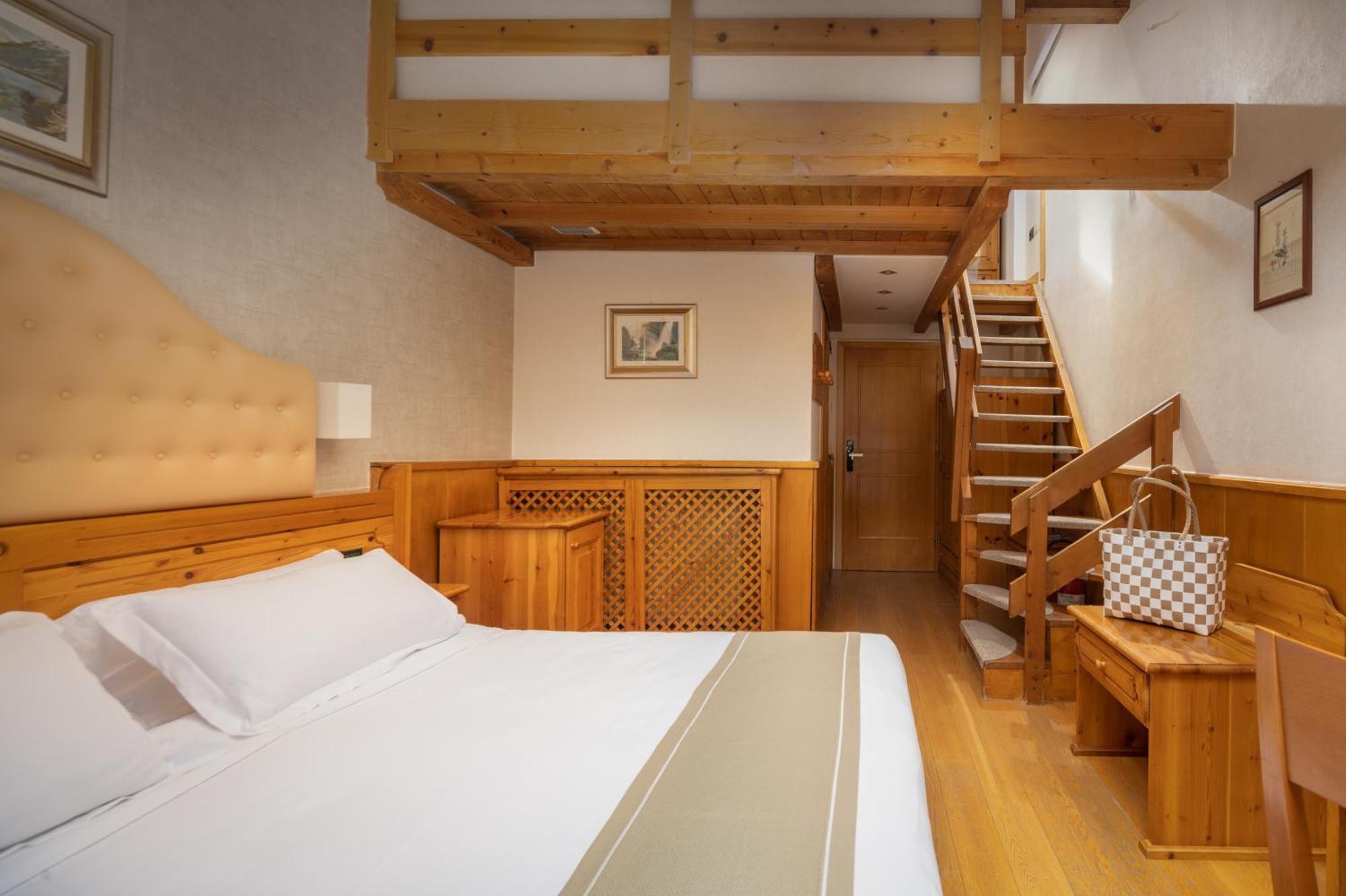 Hotel Splendid Madonna Esterno foto