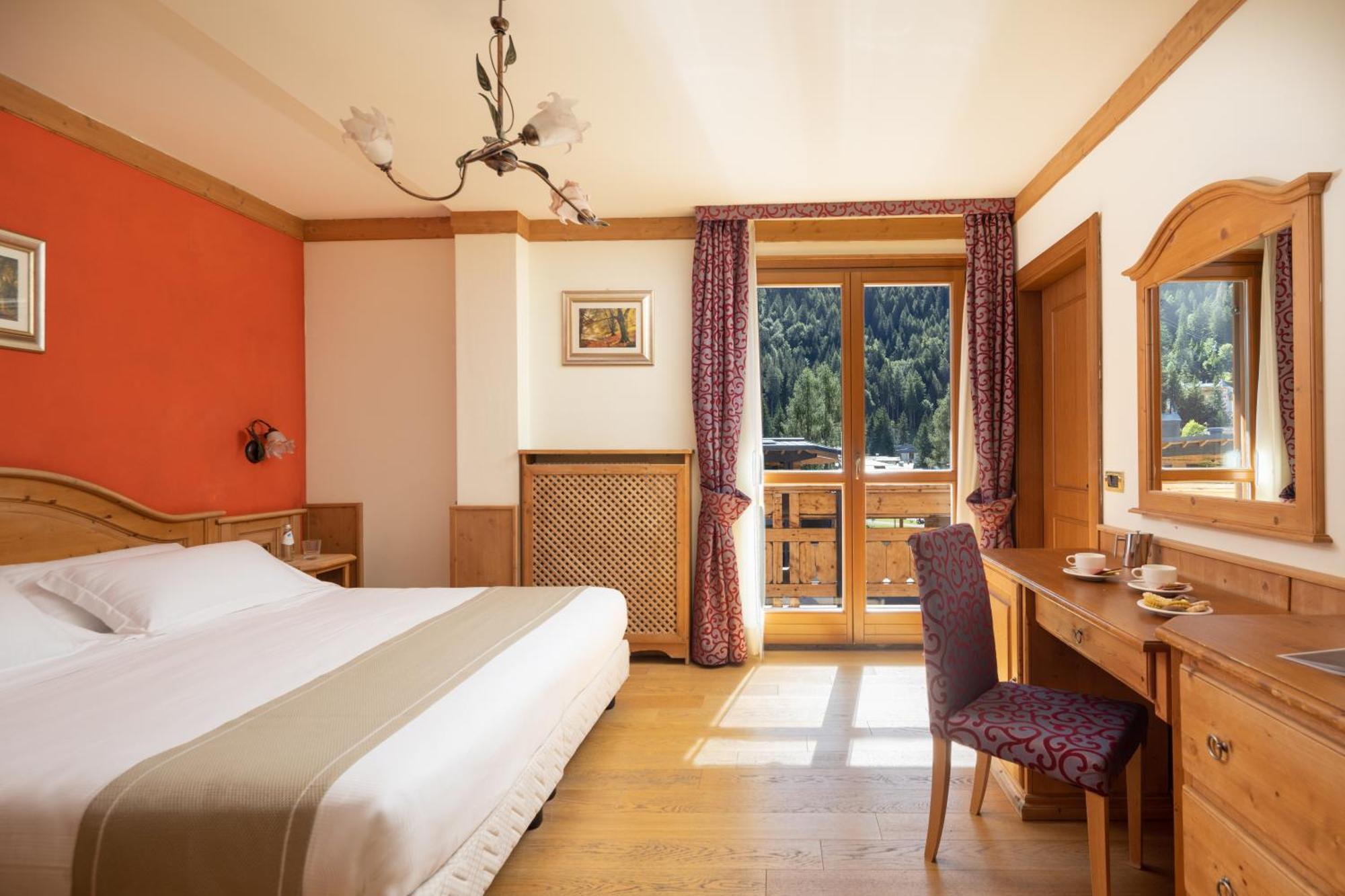 Hotel Splendid Madonna Esterno foto